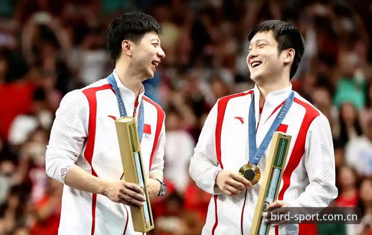 维拉3-0弗赖堡夺欧联杯冠军最新动态，埃梅里五夺欧联创历史